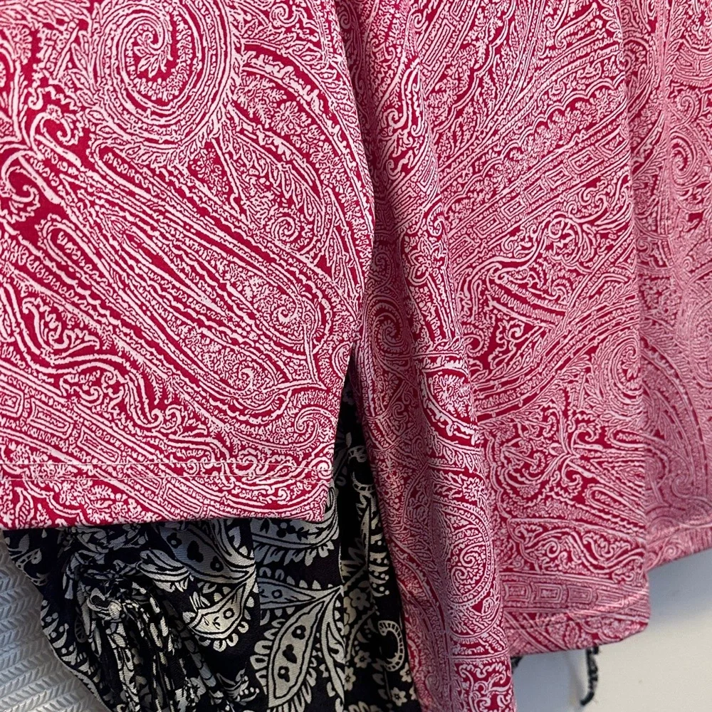 Women's Mixed Pattern Tops Set of 4 Size XL - Picture 13 of 14